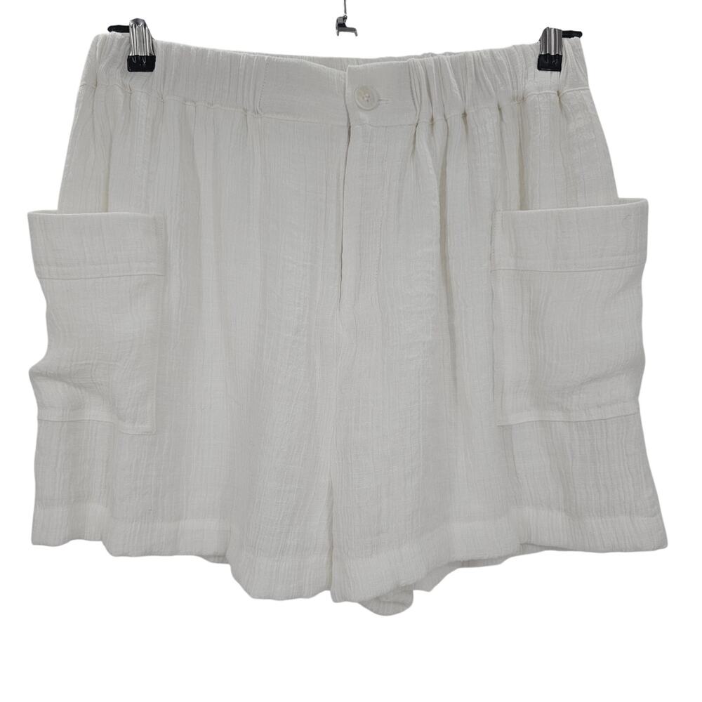 Blu Pepper Womans size L Zip Front High Elastic Back Waist Pocket Shorts White